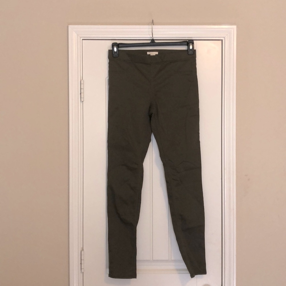 H&M Army Green Jeggings 💕